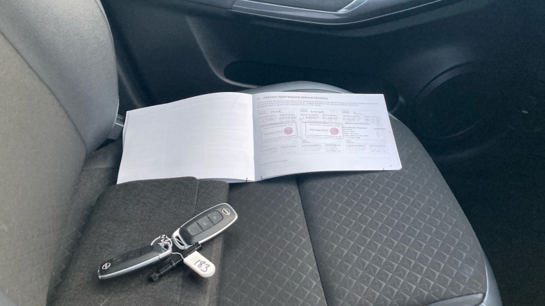 Nissan Juke 1.0 DiG-T 114 N-Connecta 5dr Petrol Hatchback